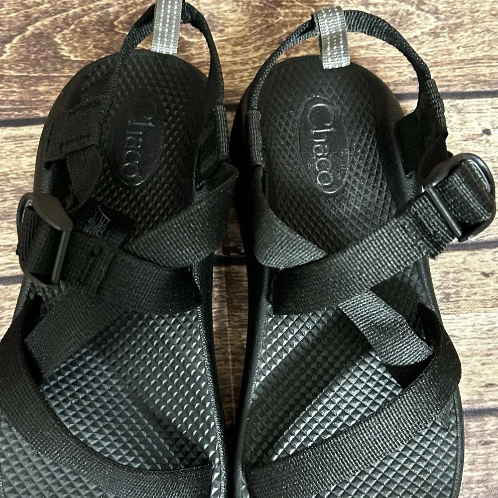 Chaco Mega Z Cloud Kids 6 Women's 8 Solid Black Hiking Active Sandals - Picture 5 of 9